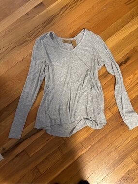 Wrangler Heather Gray Long-Sleeve V-Neck Women's Top